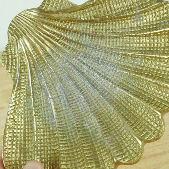 Vintage Shell Ashtray Trinket Dish Gold Tone Aluminum Ihi India Coastal Beach - Picture 3 of 10